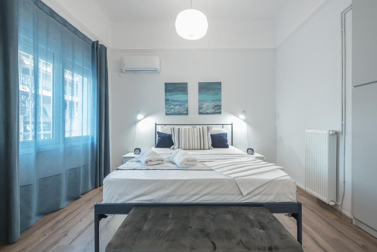 Spacious Family Home In Thisio By Cloudkeys Атина Екстериор снимка